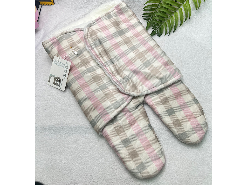 قنداق فرنگی  موهر داخل پولیشی