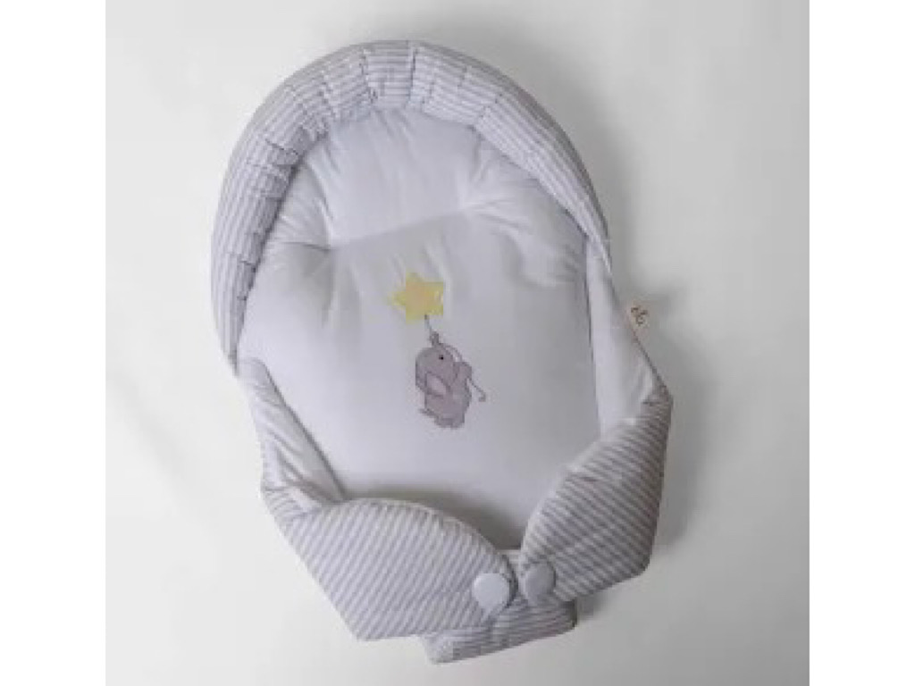 قنداق سوئیسی (آغوش گیر) نوزادی پیکه طرح فیل و ماه خاکستری الا ELA