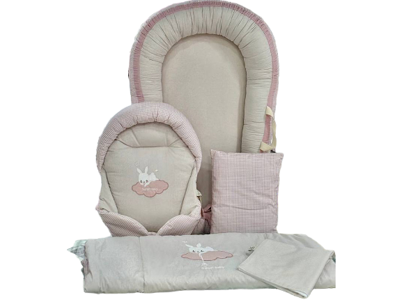 ست تشک لبه دار و آغوشگیر (قنداق سوئیسی) با بالشت و روانداز و زیرانداز تعویض طرح خرگوش صورتی الا ELA