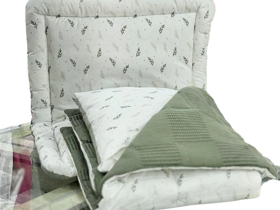 سرویس خواب دم دستی مسافرتی نوزادی(سایز 2)مجموعه 3 عددی تشک، لحاف و بالشت طرح صلح سبز الا ELA