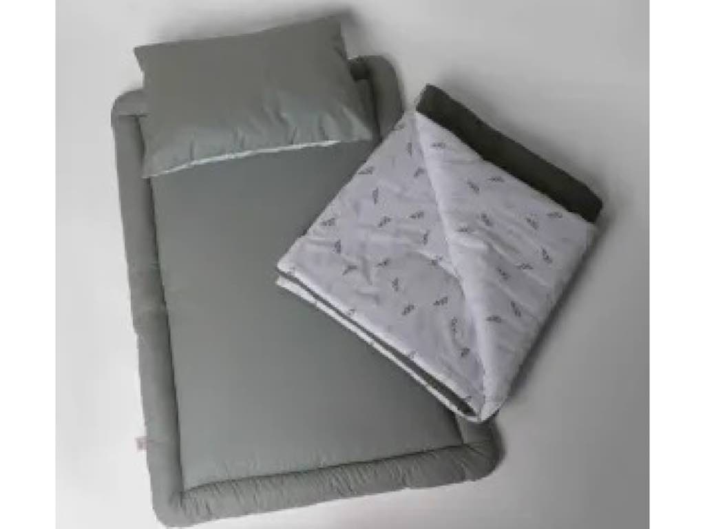 سرویس خواب دم دستی مسافرتی نوزادی(سایز 2)مجموعه 3 عددی تشک، لحاف و بالشت طرح صلح سبز الا ELA