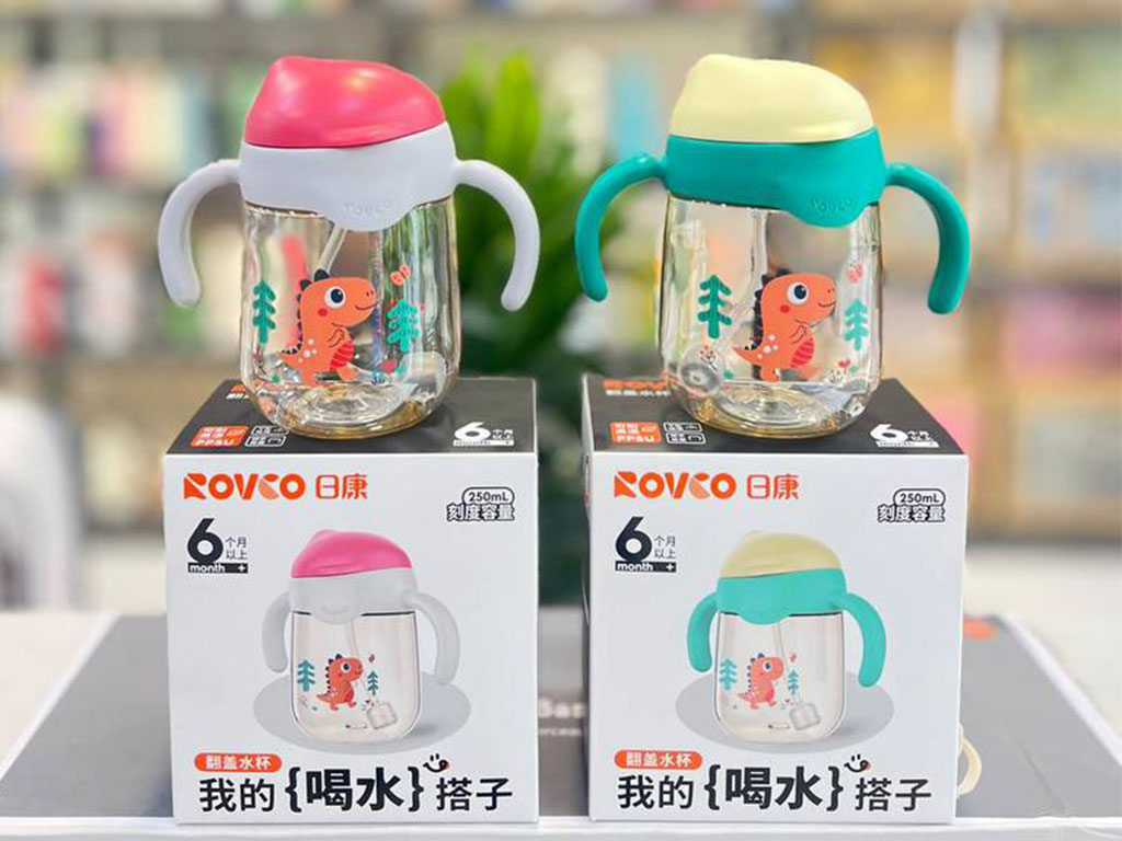 لیوان نی دار دارای دسته  حجم 250 میل rovco