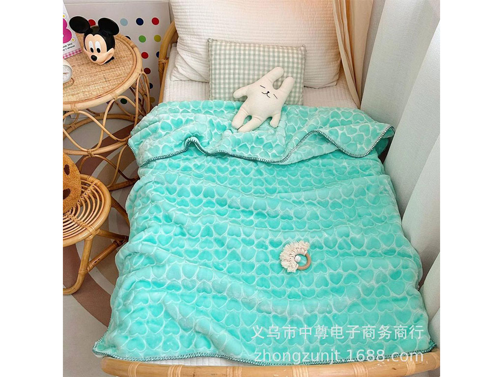 پتو پولیشی مخملی نوزادی طرح قلب