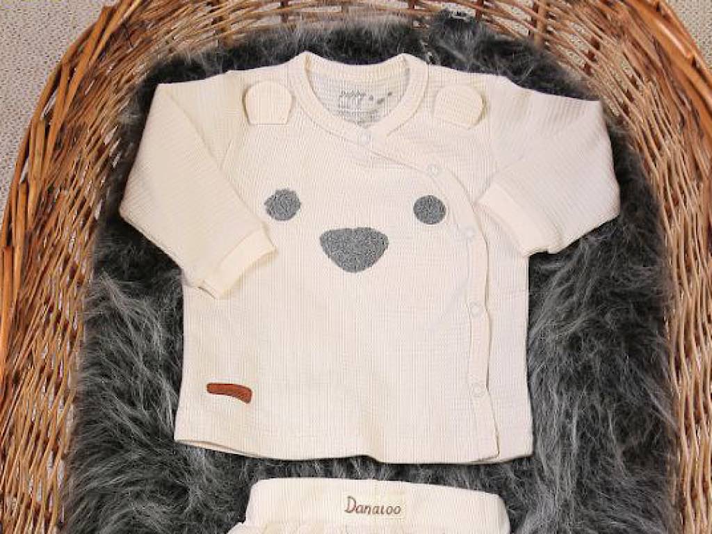 بلوز مانتویی نوزادی طرح PUPPY دانالو Danaloo