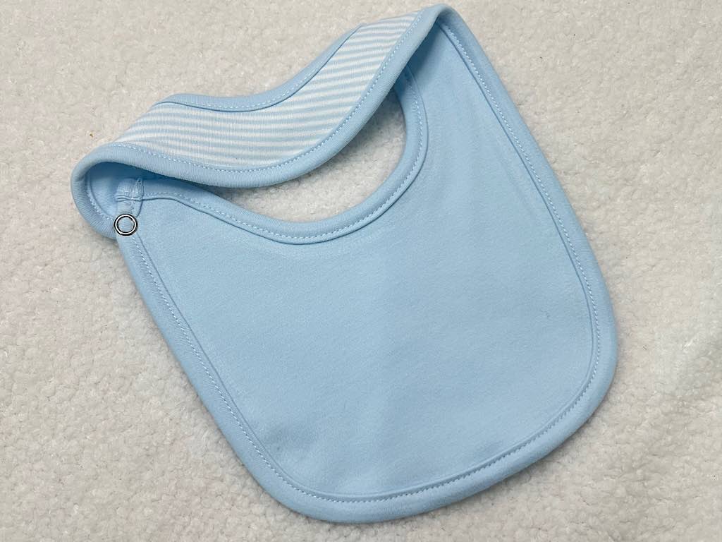 پیشبند نوزادی پسرانه رنگ آبی طرح cloudy پاریز Pariz