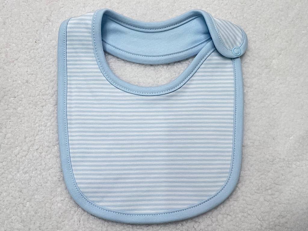 پیشبند نوزادی پسرانه رنگ آبی طرح cloudy پاریز Pariz