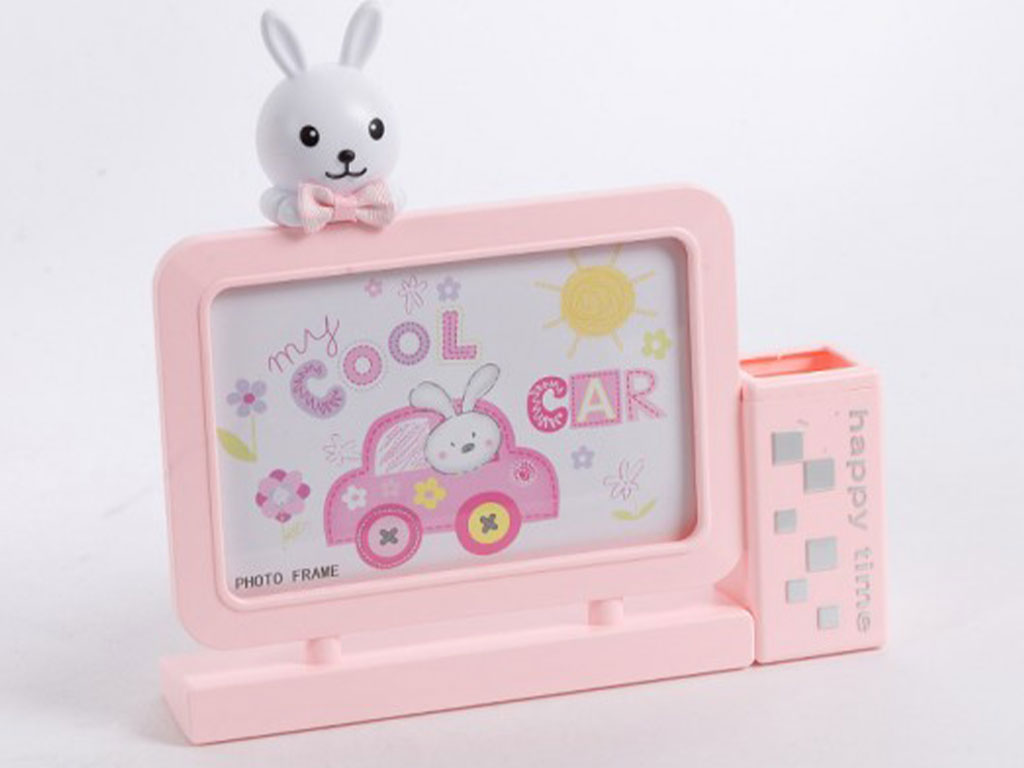 قاب عکس اتاق کودک طرح  TV