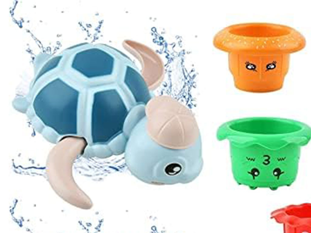 اسباب بازی داخل حمام لاک پشت کوکی کلاه دار