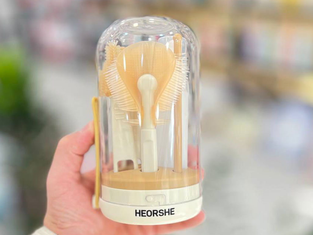 شیشه شور سیلیکونی قاب دار کارتابل لوازم نوزاد و کودک