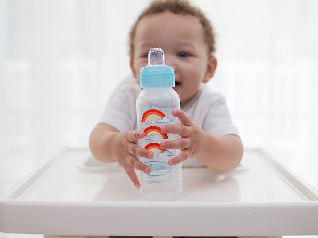 شیشه شیر و آبمیوه خوری  آنتی کولیک 250 میلی لیتر  دکتر براون DR BROWNS