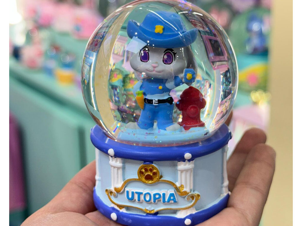 گوی چراغ دار سوپرایزی طرح زوتوپیا (سایز متوسط)