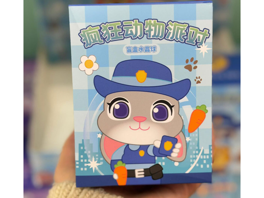 گوی چراغ دار سوپرایزی طرح زوتوپیا (سایز متوسط)