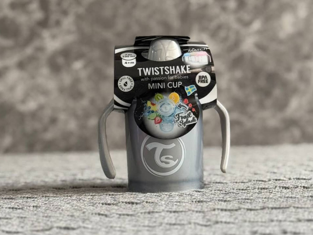 لیوان و آبمیوه خوری دسته دار حجم 230 میلی لیتر TWISTSHAKE