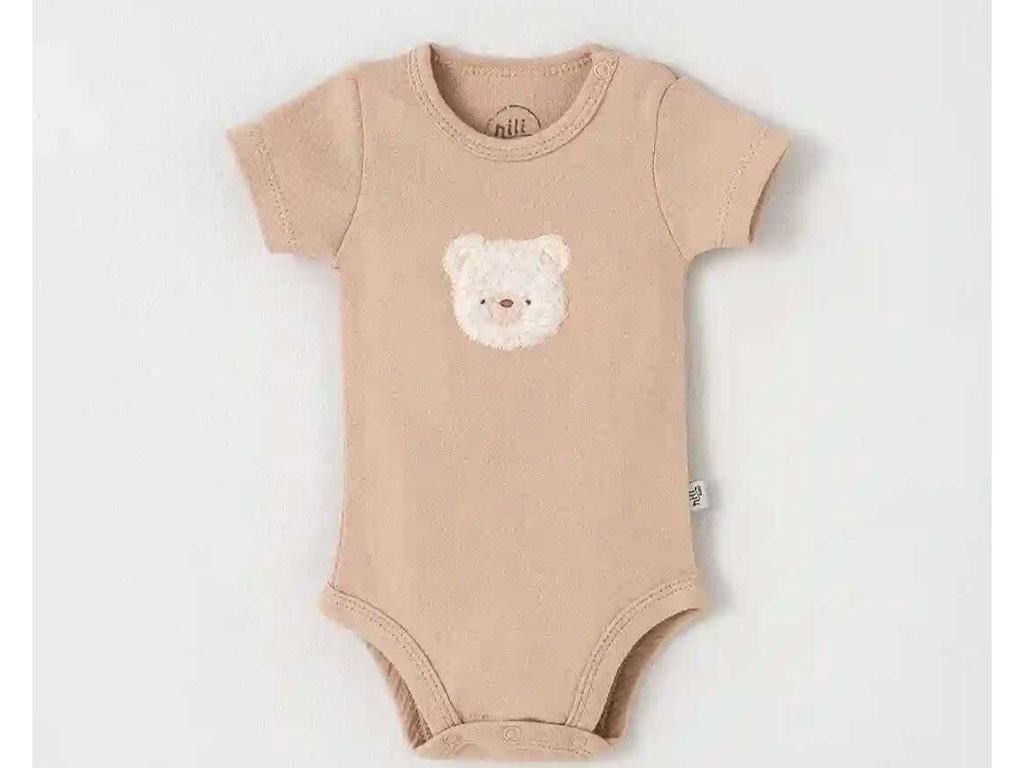 بادی آستین کوتاه نوزادی طرح خرس کارامل نیلی nili