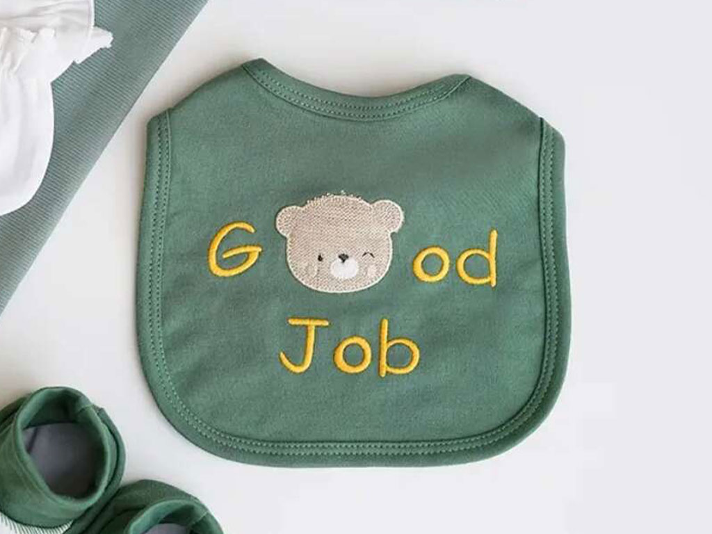 پیشبند نوزادی طرح لاکی نیلی nili