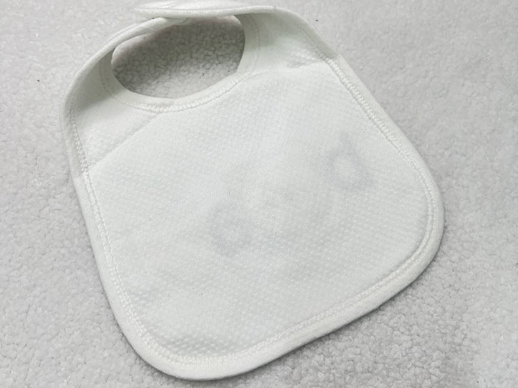 پیشبند نوزادی طرح خرس کارامل نیلی nili