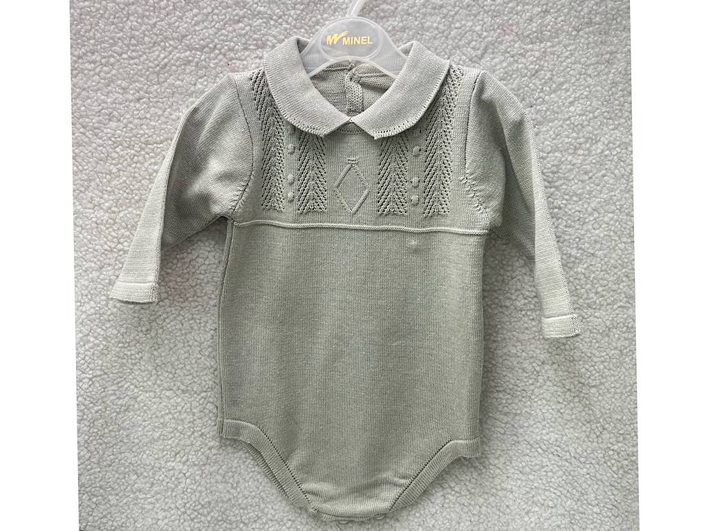 بادی بافت آستین بلند نوزادی دخترانه طوسی رنگ طرح شکوفه