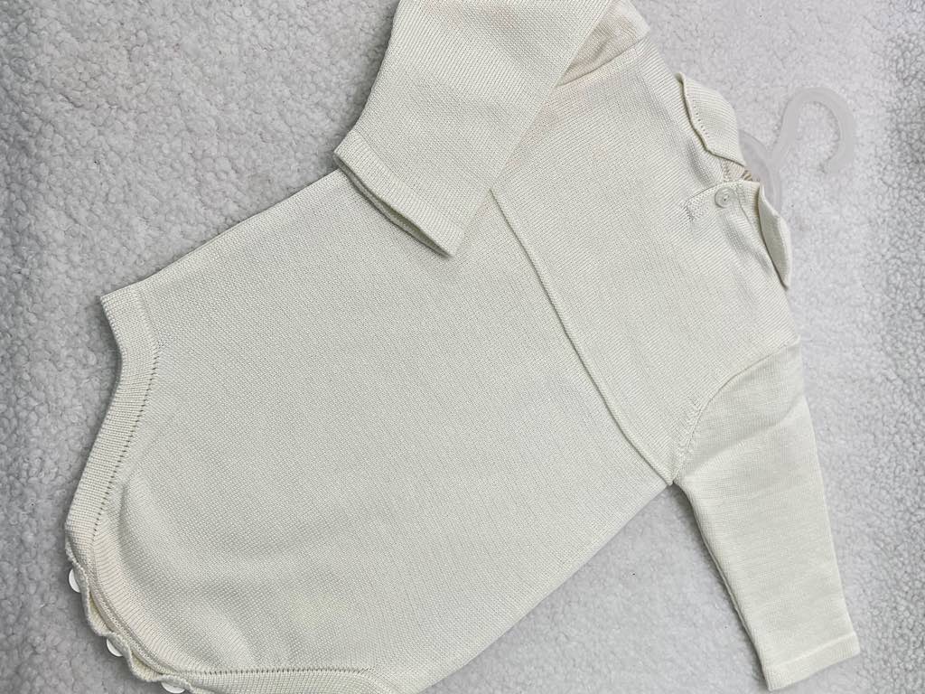 بادی بافت آستین بلند نوزادی دخترانه شیری رنگ طرح شکوفه