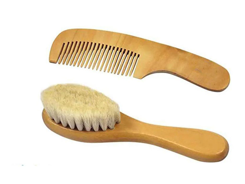 ست شانه و برس چوبی نوزادی only baby