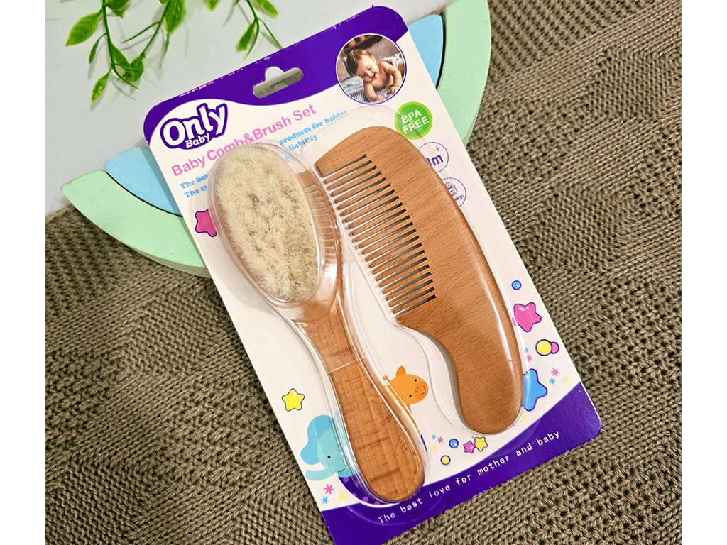 ست شانه و برس چوبی نوزادی only baby