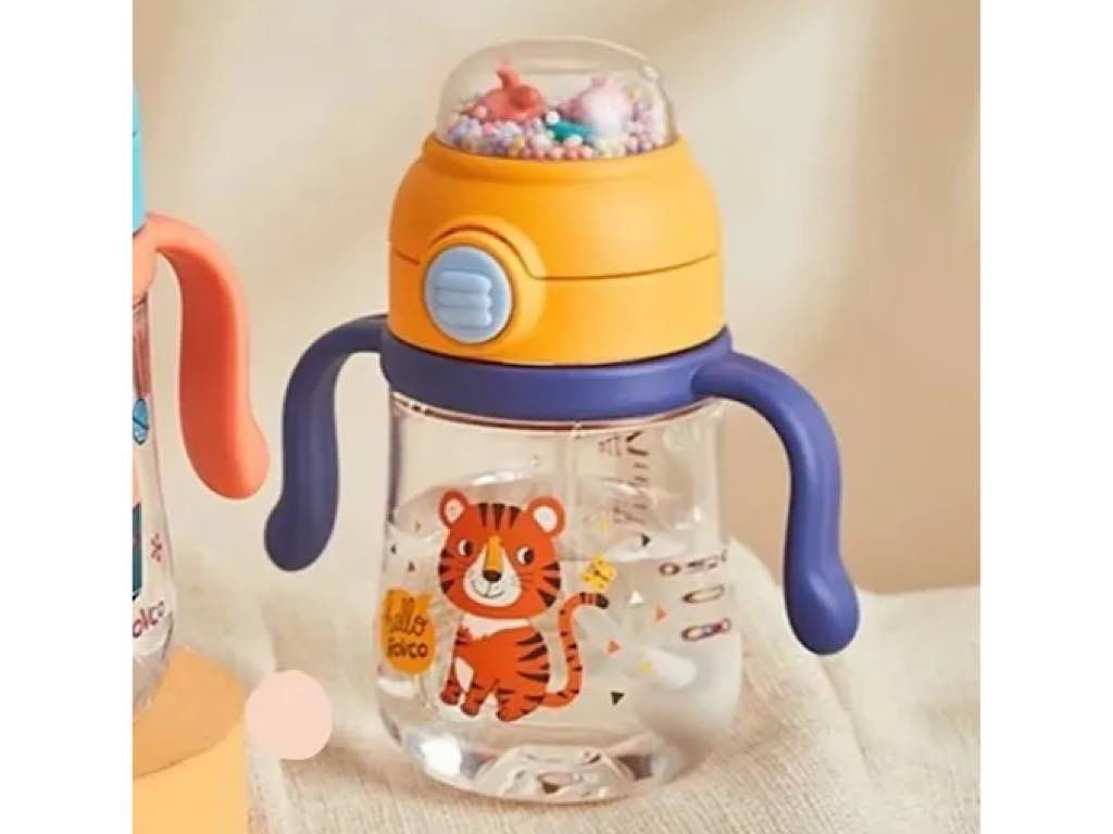 لیوان نی دار و دکمه ای نوزادی آنتی کولیک مدل جغجغه ای 260ml با سری نی یدک رووکو rovco