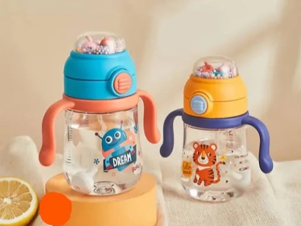 لیوان نی دار و دکمه ای نوزادی آنتی کولیک مدل جغجغه ای 260ml با سری نی یدک رووکو rovco