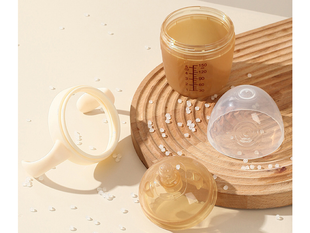 شیشه شیر دسته دارسوپاپ دار سیلیکونی  150 میلی لیتر طرح هی اور شی