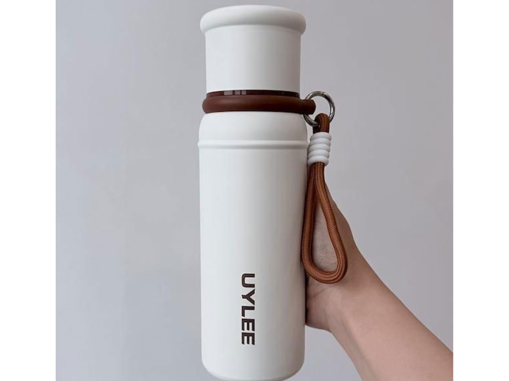 فلاسک استیل حجم 500 میلی لیتر دارای نی و بند