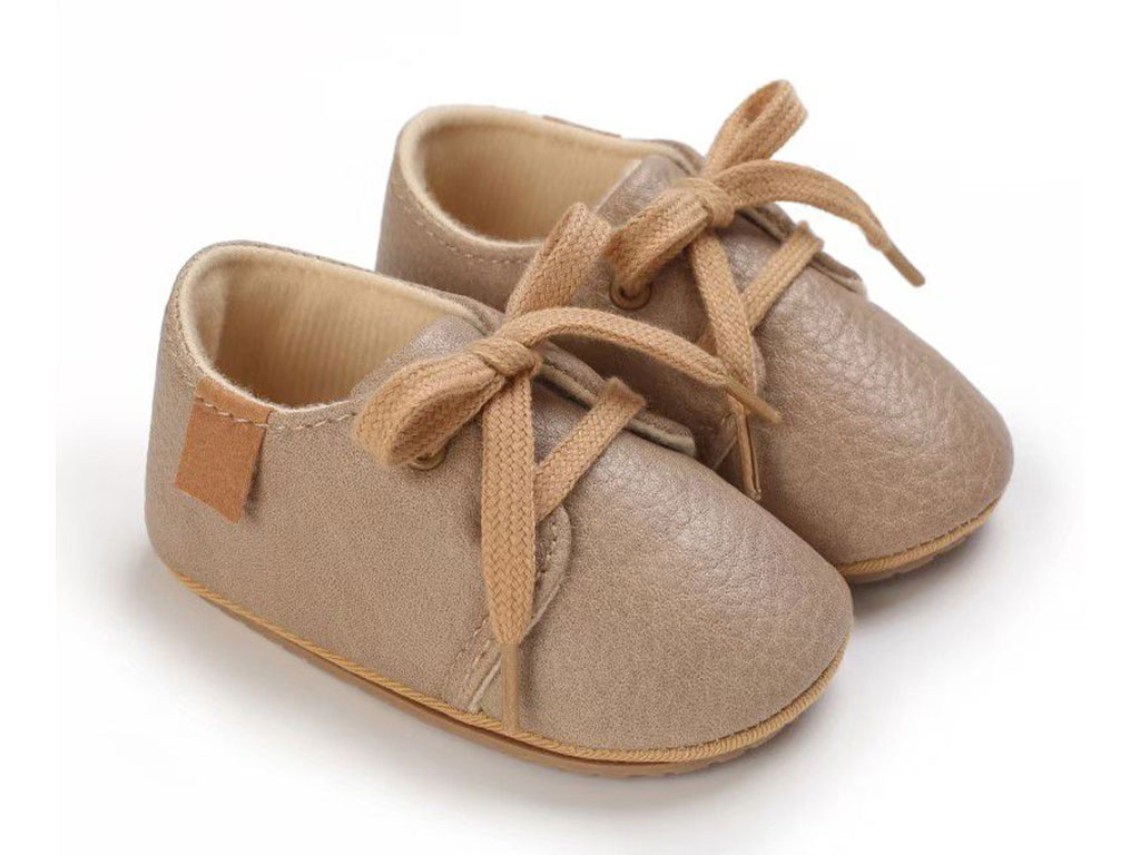 پاپوش استپ دار نوزادی رنگ نسکافه ای بند دار