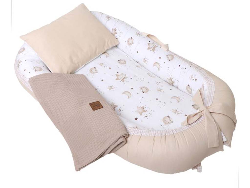 ست تشک لبه دار و آغوشگیر (قنداق سوئیسی) با بالشت و روانداز و زیرانداز تعویض طرح کهکشان الا ELA