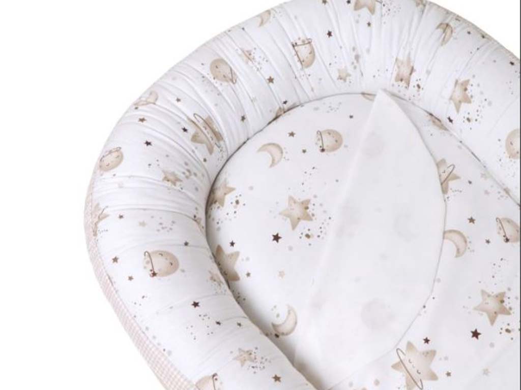 ست تشک لبه دار و آغوشگیر (قنداق سوئیسی) با بالشت و روانداز و زیرانداز تعویض طرح کهکشان الا ELA