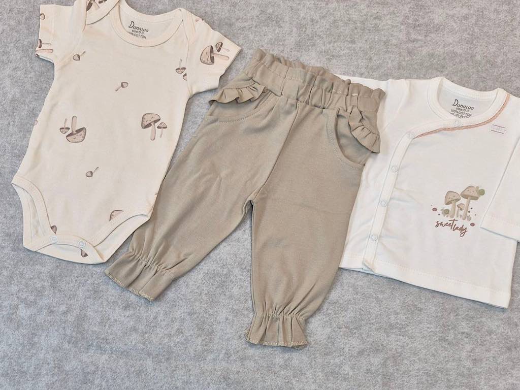 ست 5 تکه نوزادی دخترانه طرح قارچ  دانالو Danaloo