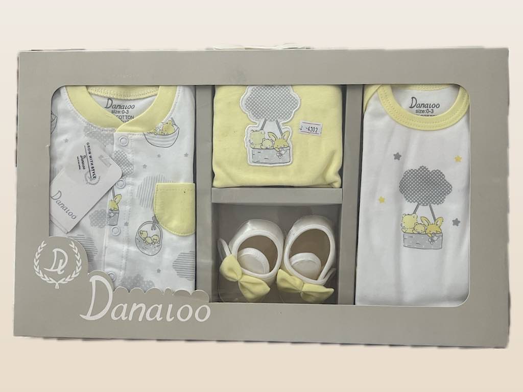 ست بیمارستانی 9 تکه نوزادی طرح  خرگوش و عروسک دانالو Danaloo