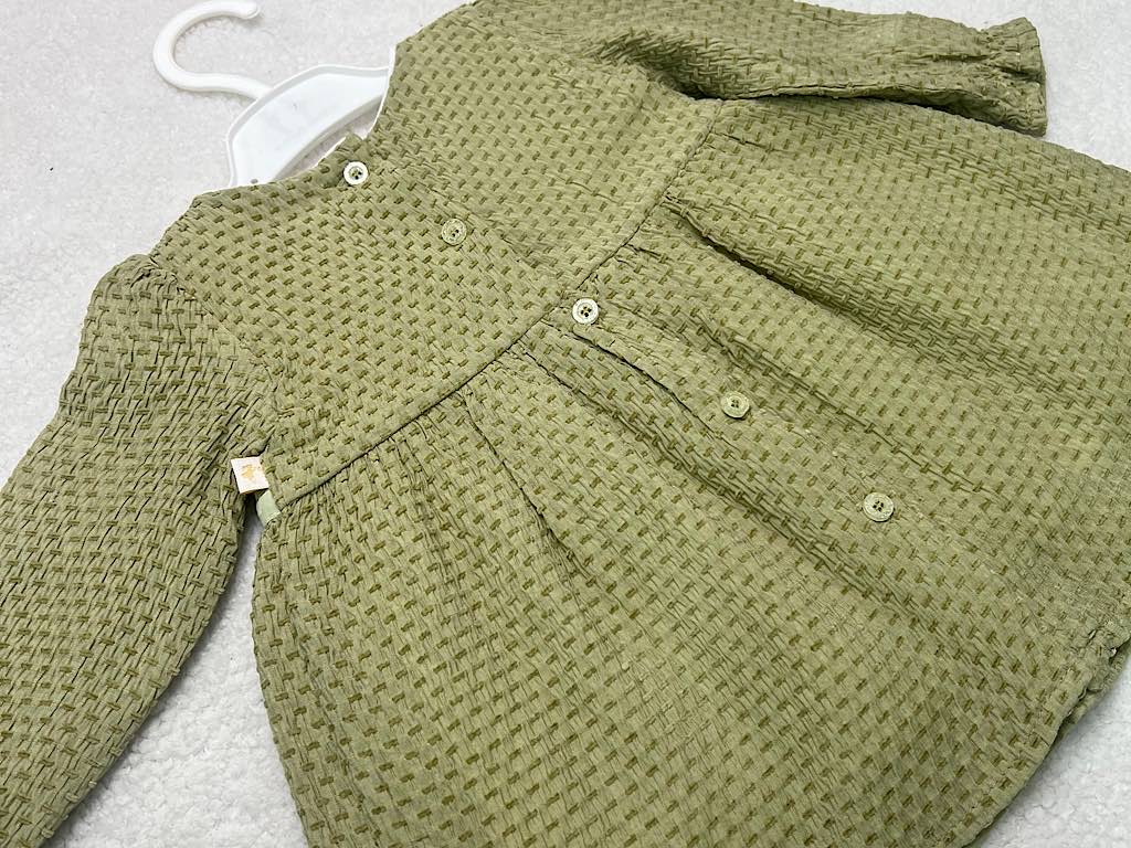 پیراهن دخترانه سبز رنگ جلو سینه گیپور پاپیون دار نیوبرن New Born