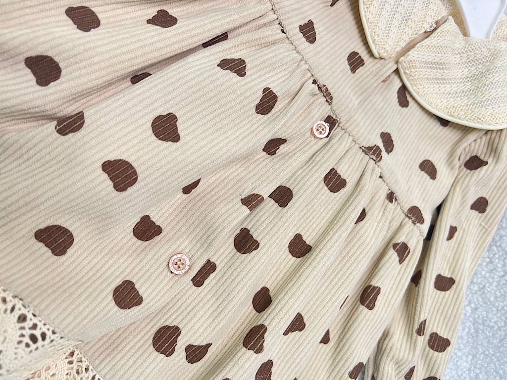 پیراهن مخمل طرح کله تدی دخترانه رنگ نسکافه ای نیوبرن  new born