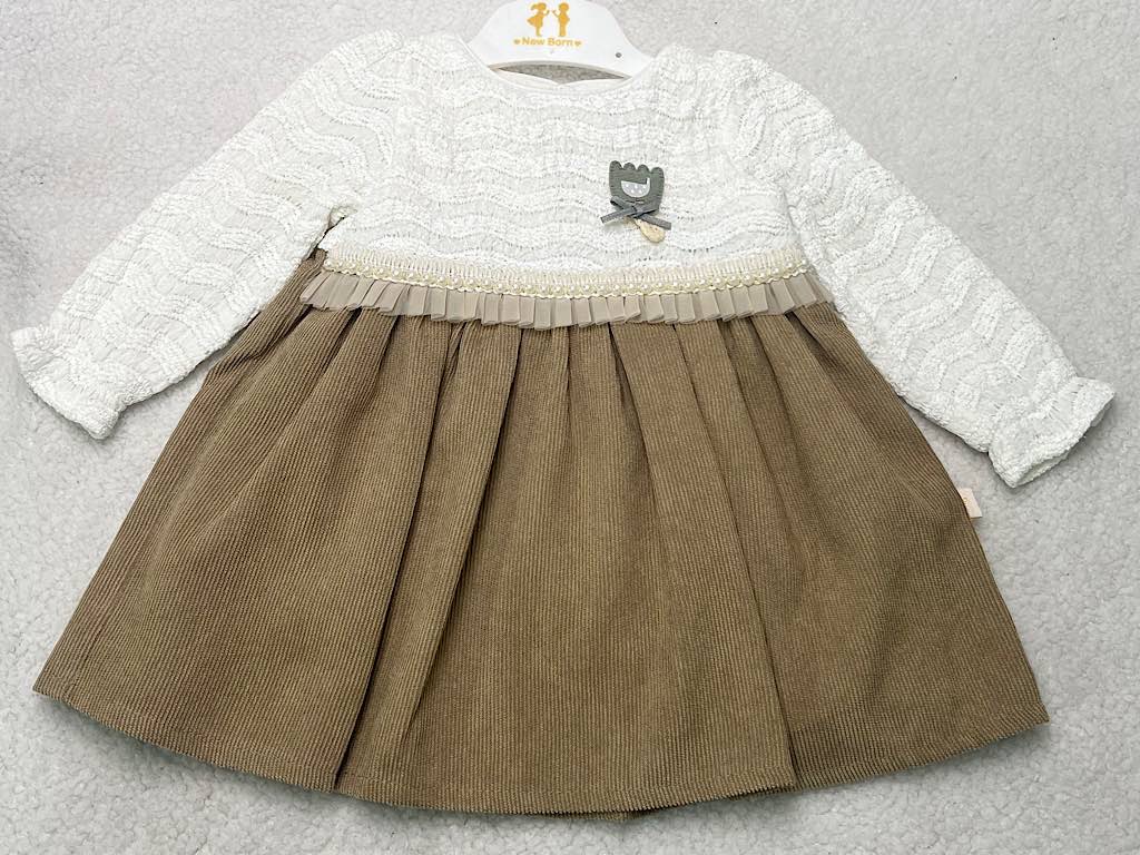 پیراهن دخترانه مخمل نسکافه ای  بالا تنه گیپور مروارید دوزی شده  نیو برن new born