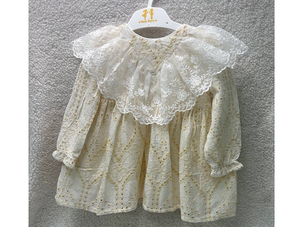 پیراهن دانتل  دخترانه کرم رنگ جلو سینه تور دار نیوبرن New Born