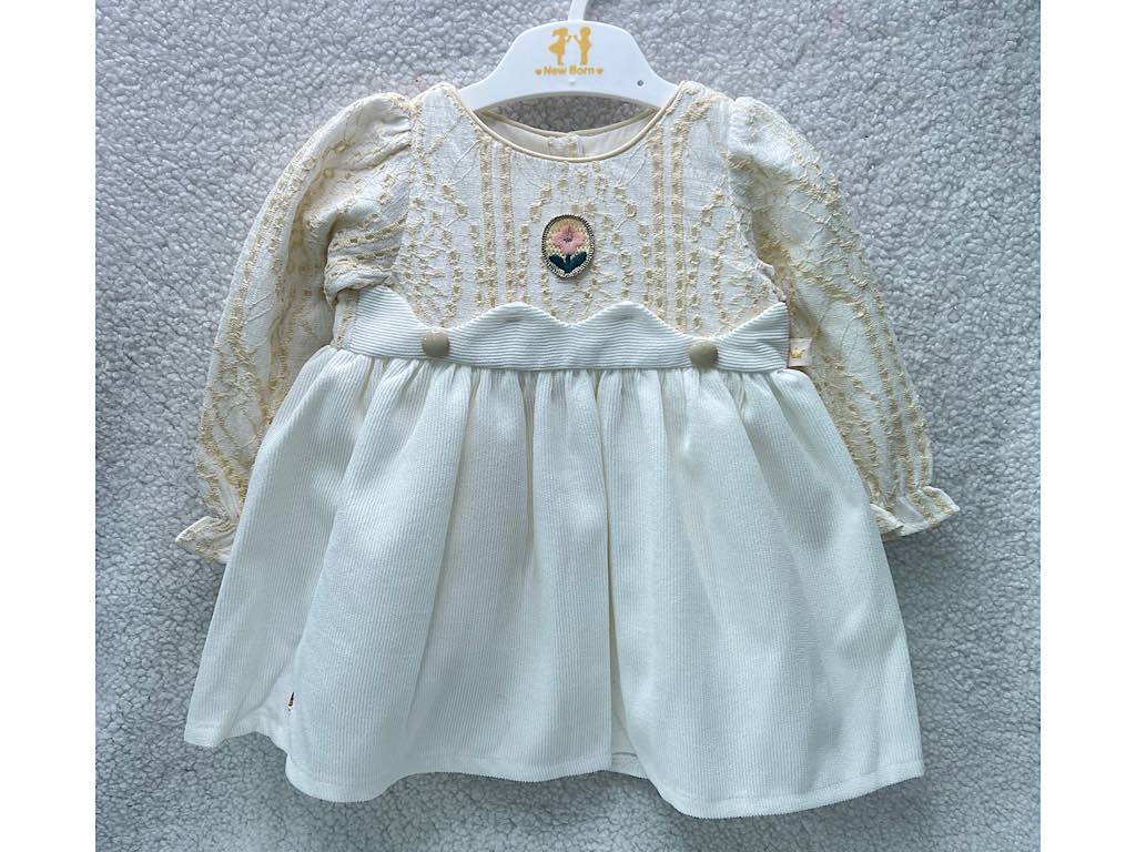 پیراهن دخترانه مخمل شیری بالا تنه دانتل گلدوزری شده نیو برن new born