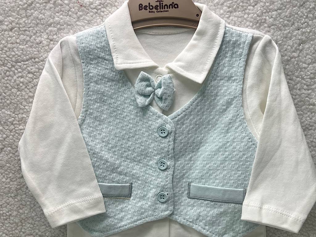 سرهمی جوراب و جلیقه دار نوزادی پسرانه سفید با جلیقه آبی  رنگ  بب لینا BEBELINNA