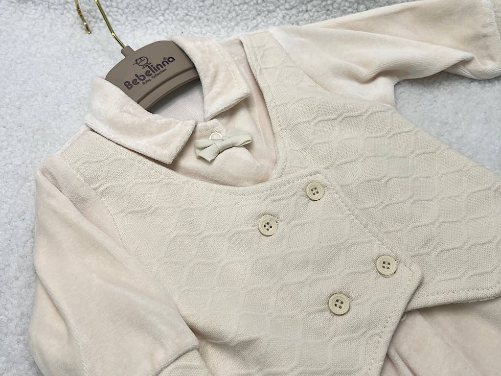 سرهمی جوراب و جلیقه دار مخملی نوزادی پسرانه کرم رنگ بب لینا BEBELINNA