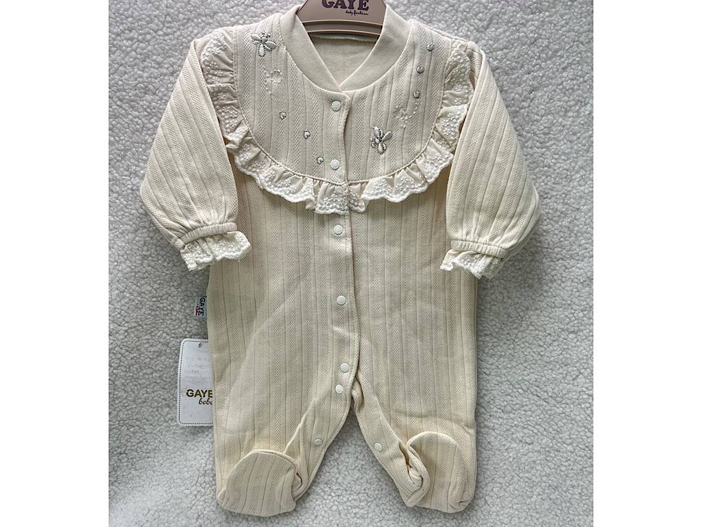 سرهمی نوزادی دخترانه کرم  رنگ g.a.y. e