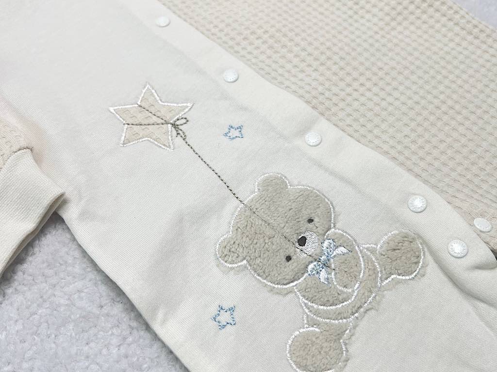 سرهمی جوراب دار نوزادی پسرانه بیسکویتی کرم طرح خرس و ستاره TONTON