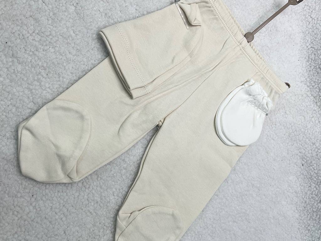 ست بیمارستانی مجلسی 5 تکه طرح جلیقه  G.a.y.e ترکیه