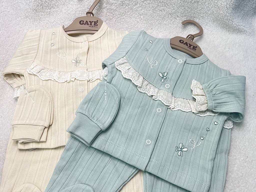 ست بیمارستانی 5 تکه طرح  زنبور و گل G.a.y.e ترکیه