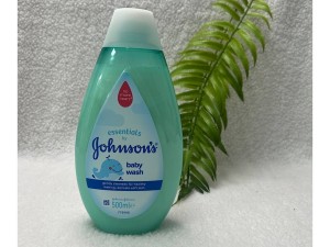 شامپو بدن بچه جانسونjohnsons حجم 500 میل