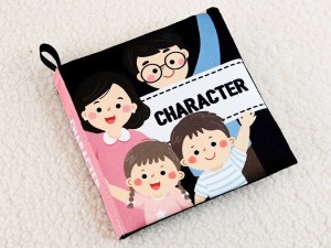 کتاب حمام جغجغه ای سیاه و سفید تی بیبی tiibaby
