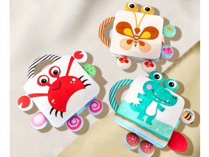 کتاب پارچه ای حسی جغجغه ای  دسته دار  نوزادی طرح برجسته HAPPY MONKEY