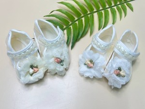 پاپوش ساتن نوزادی