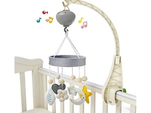 آویز موزیکال و چرخشی بالای تخت نوزاد باطری خور  QICHUNYING TOYS