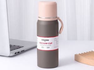 فلاسک استیل حجم 500 میلی لیتر با بند سیلیکونی